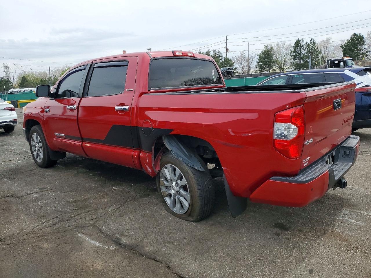2016 TOYOTA TUNDRA