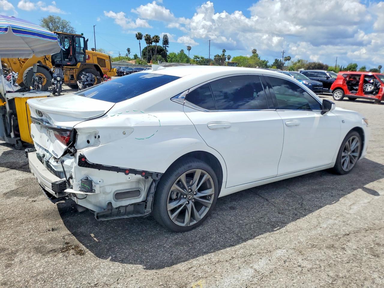2019 LEXUS ES 350