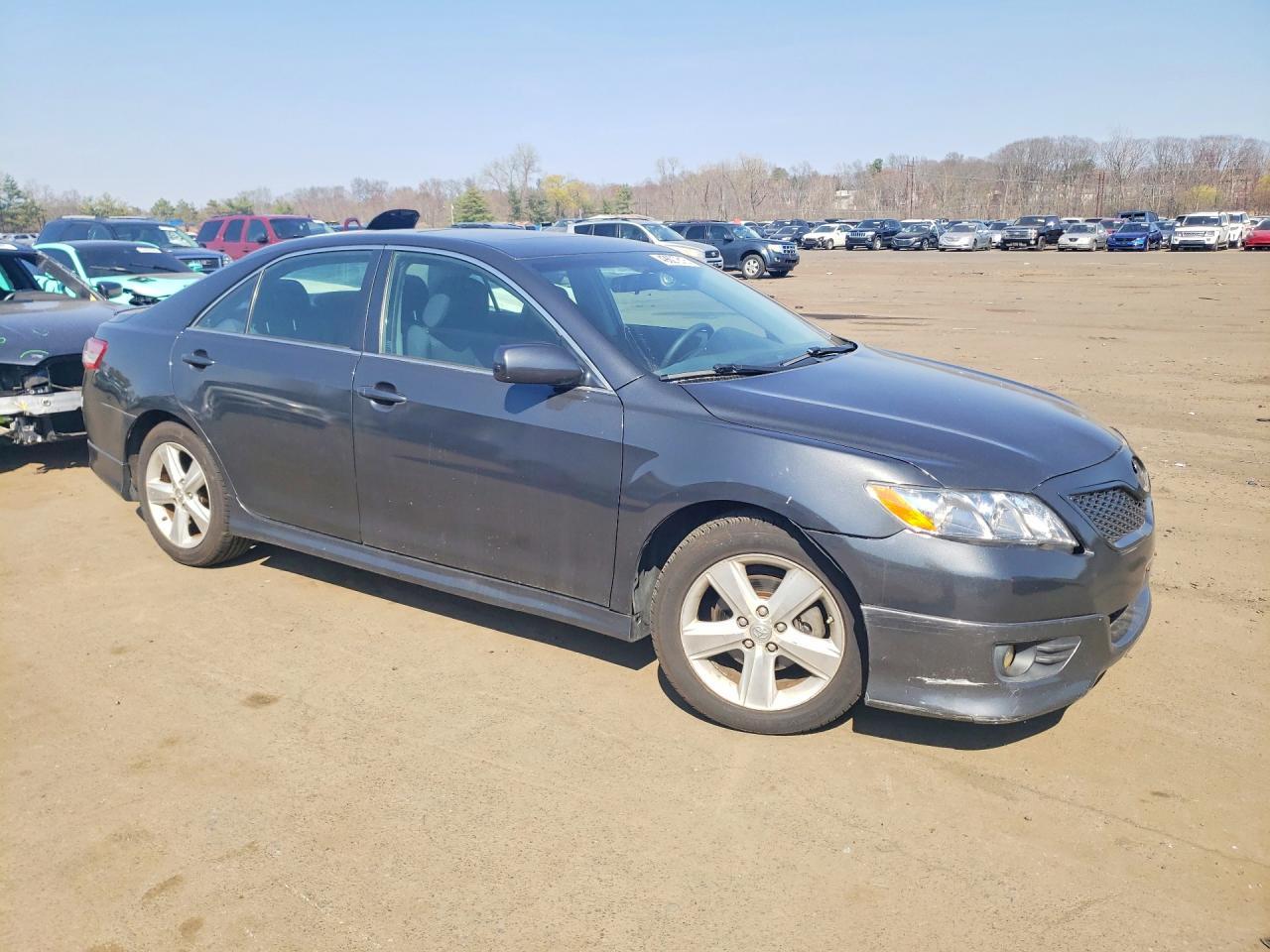 2010 TOYOTA CAMRY