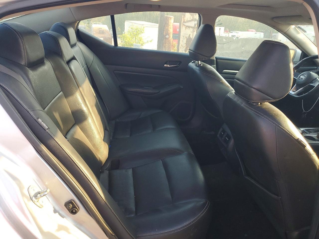 2019 NISSAN ALTIMA