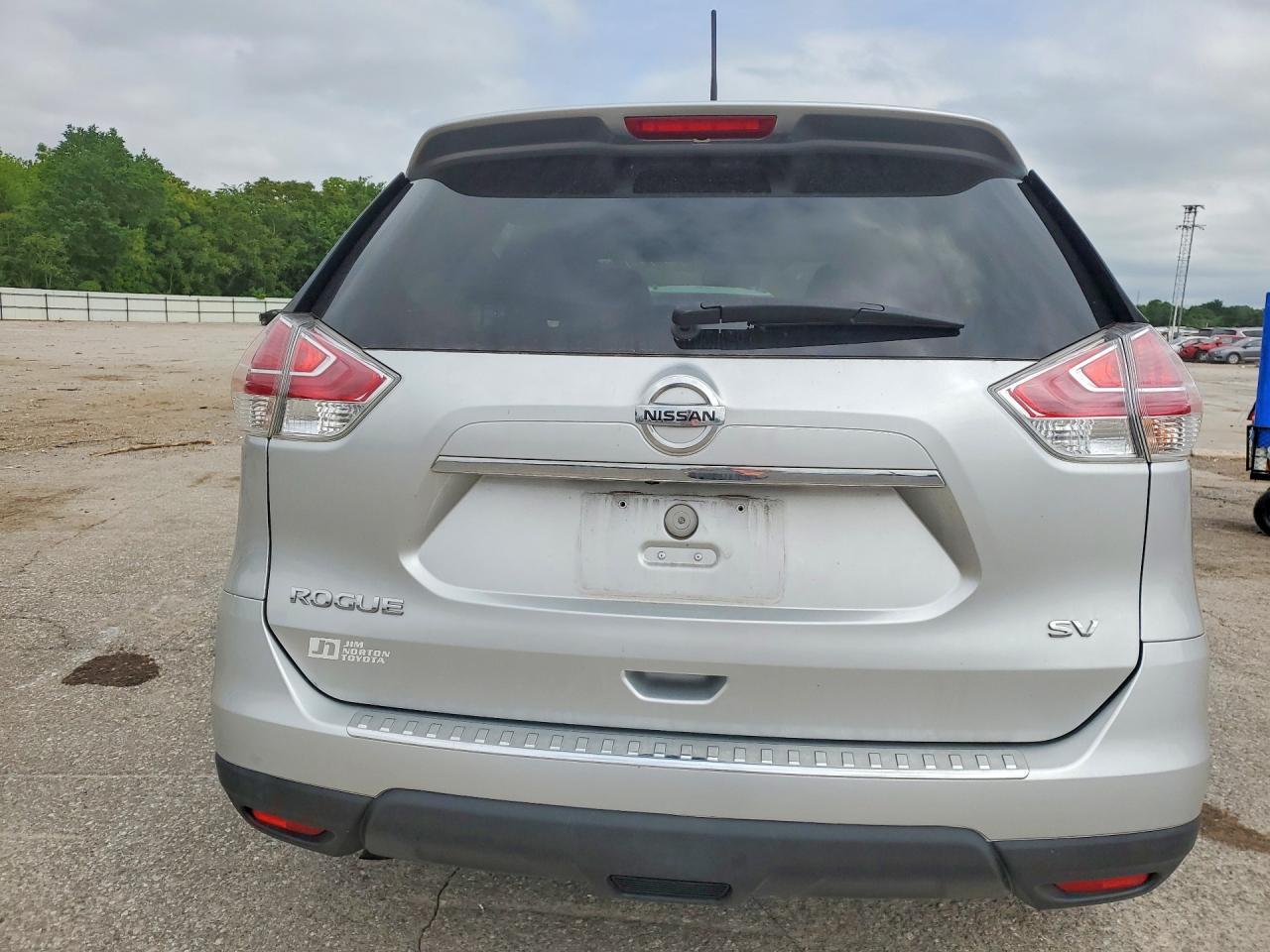 2016 NISSAN ROGUE