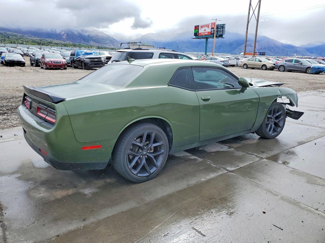 2022 DODGE Challenger