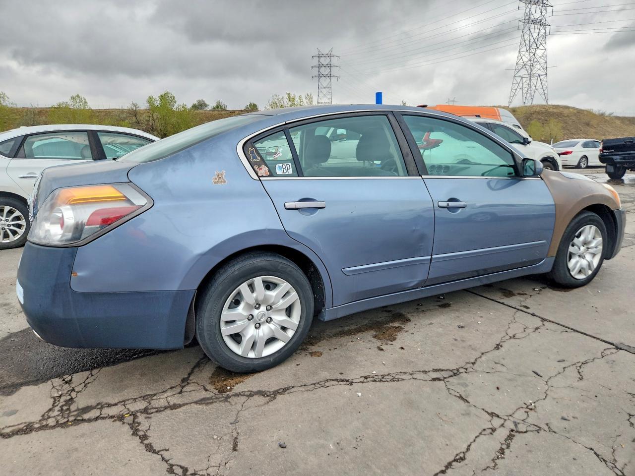 2010 NISSAN ALTIMA