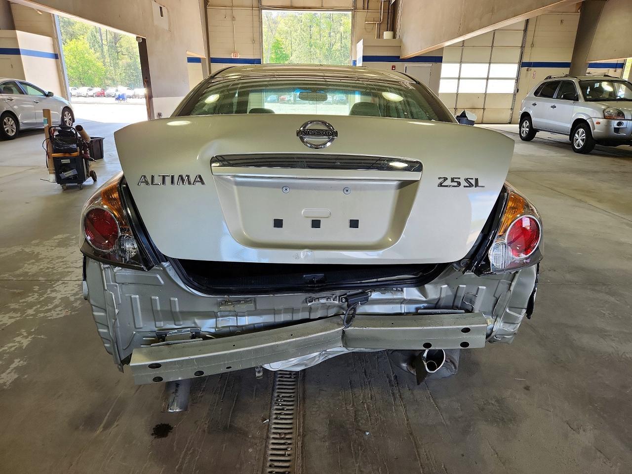 2009 NISSAN ALTIMA