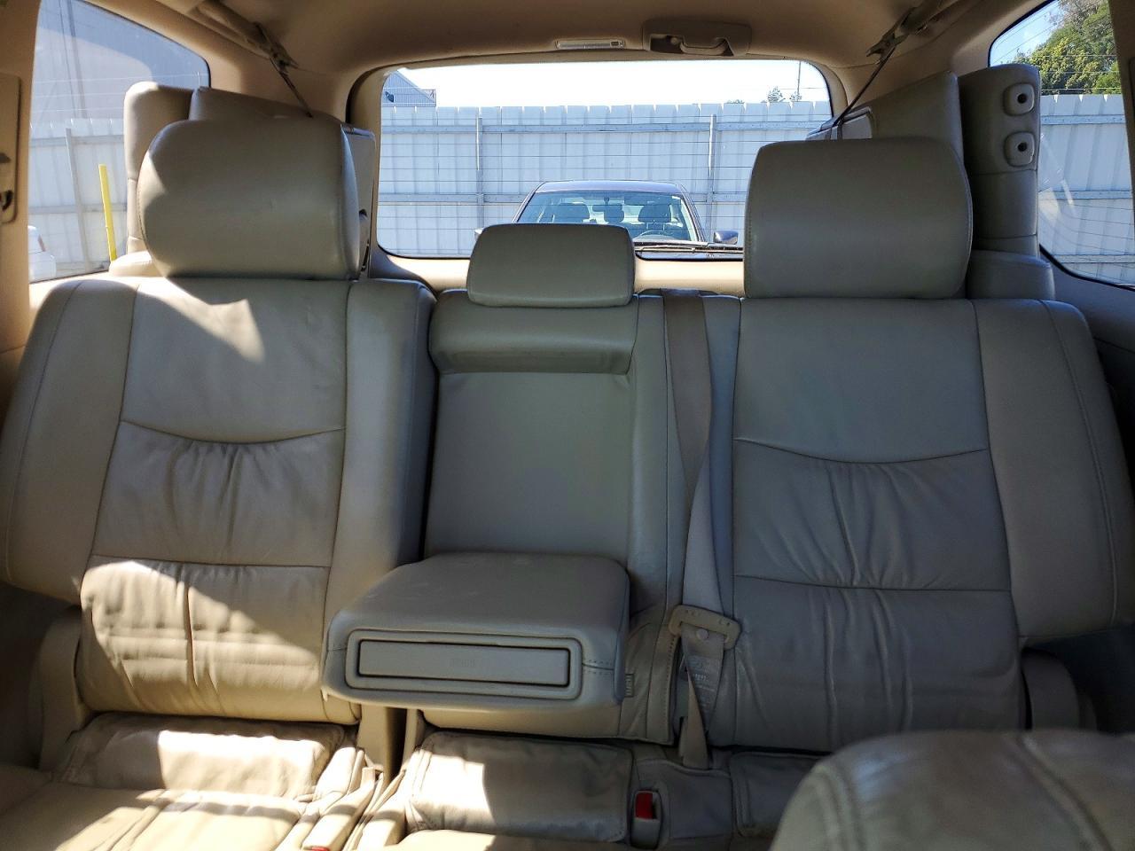 2004 LEXUS Gx 470