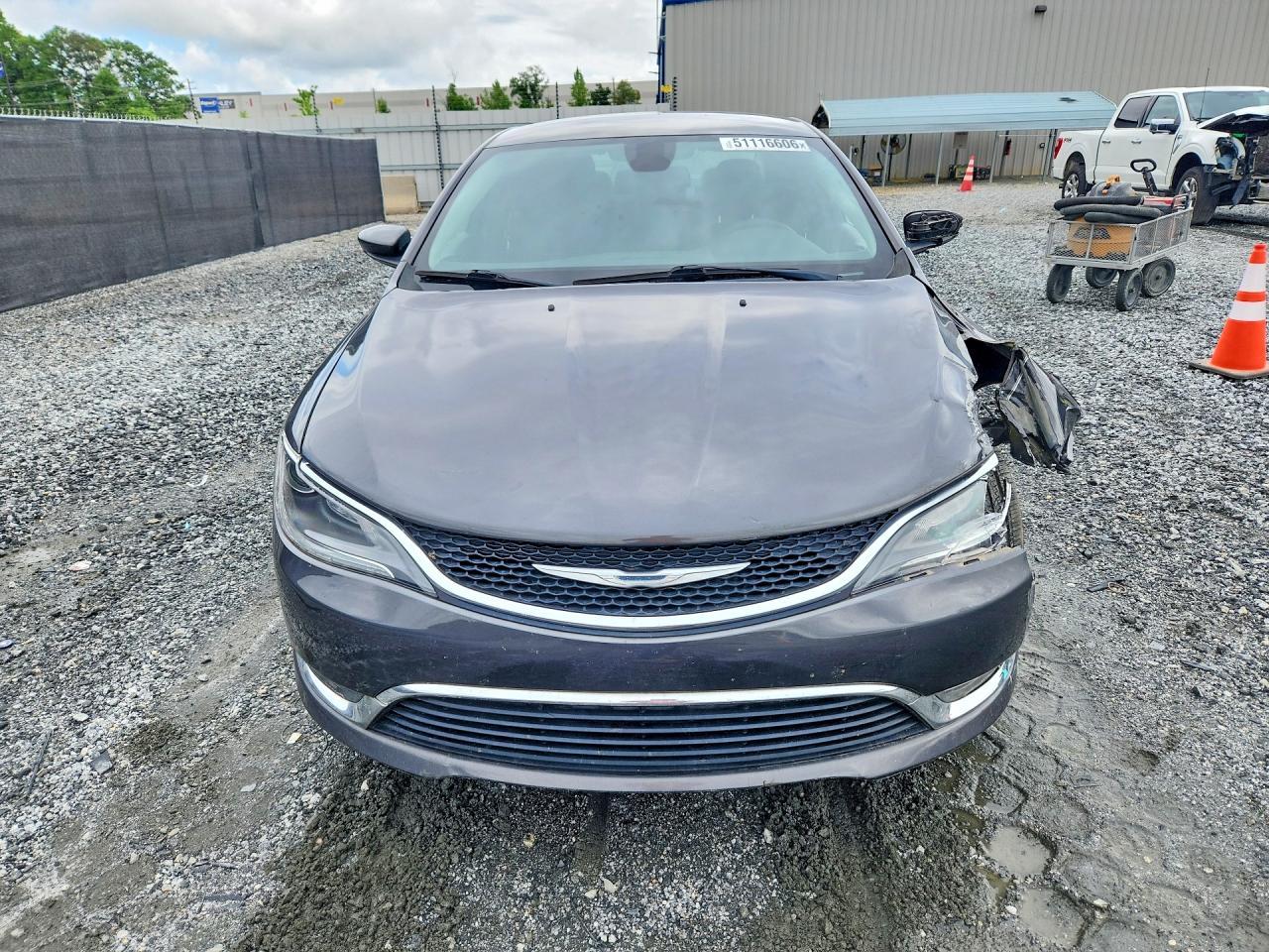 2016 CHRYSLER 200