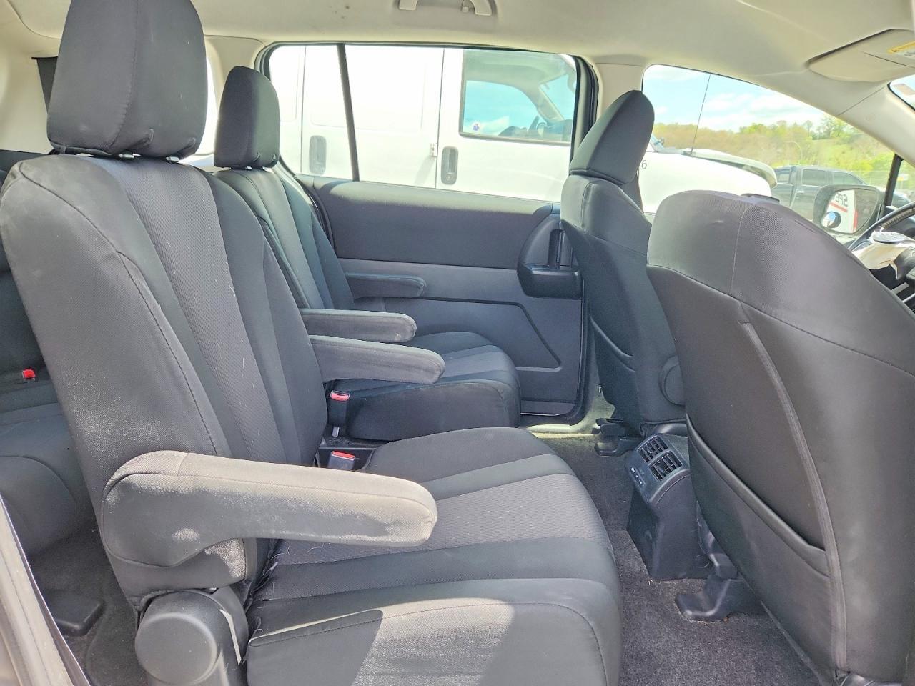 2015 MAZDA 5