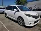 2011 TOYOTA SIENNA