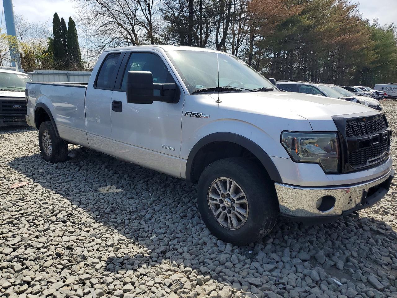 2011 FORD F-150
