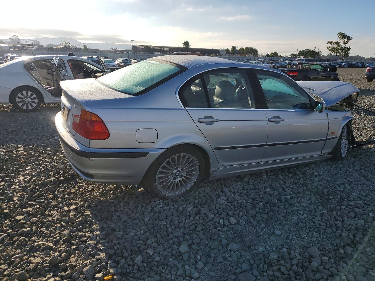 2001 BMW 3 SERIES