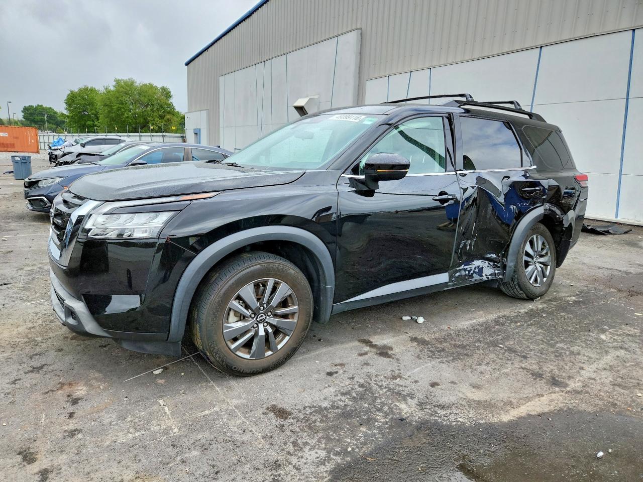 2022 NISSAN PATHFINDER