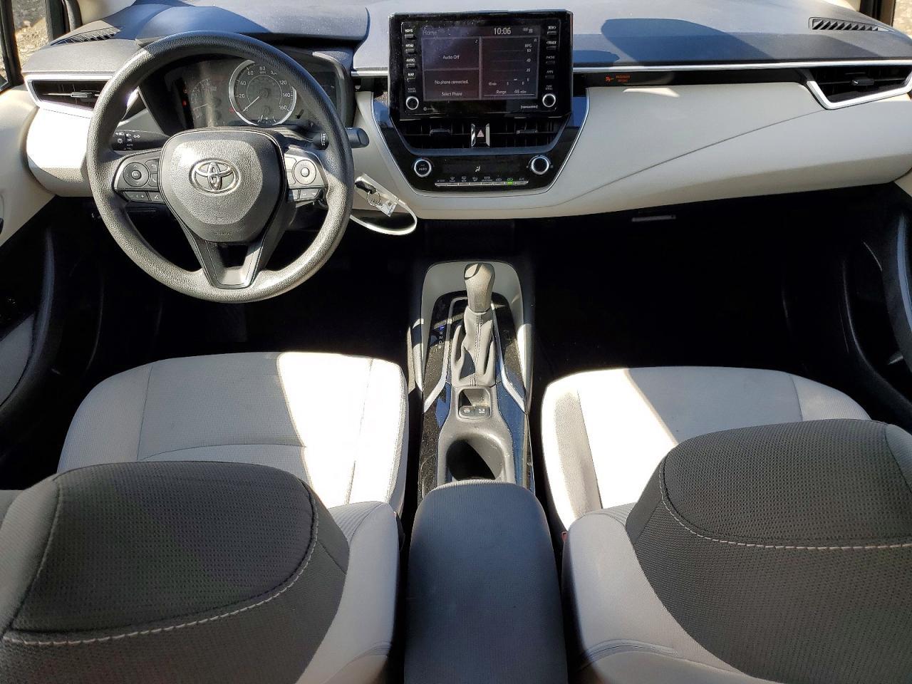 2022 TOYOTA COROLLA