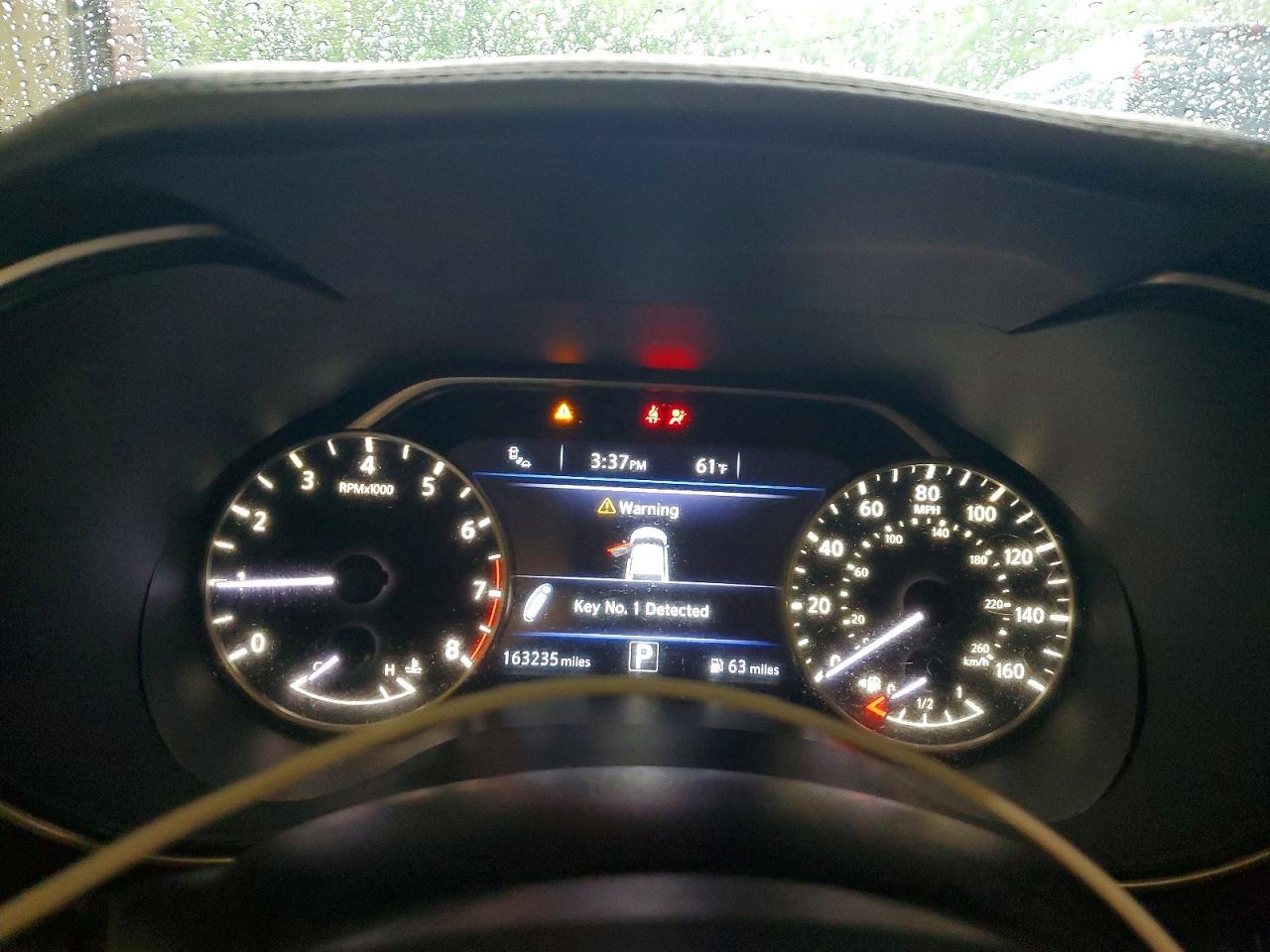2017 NISSAN Maxima