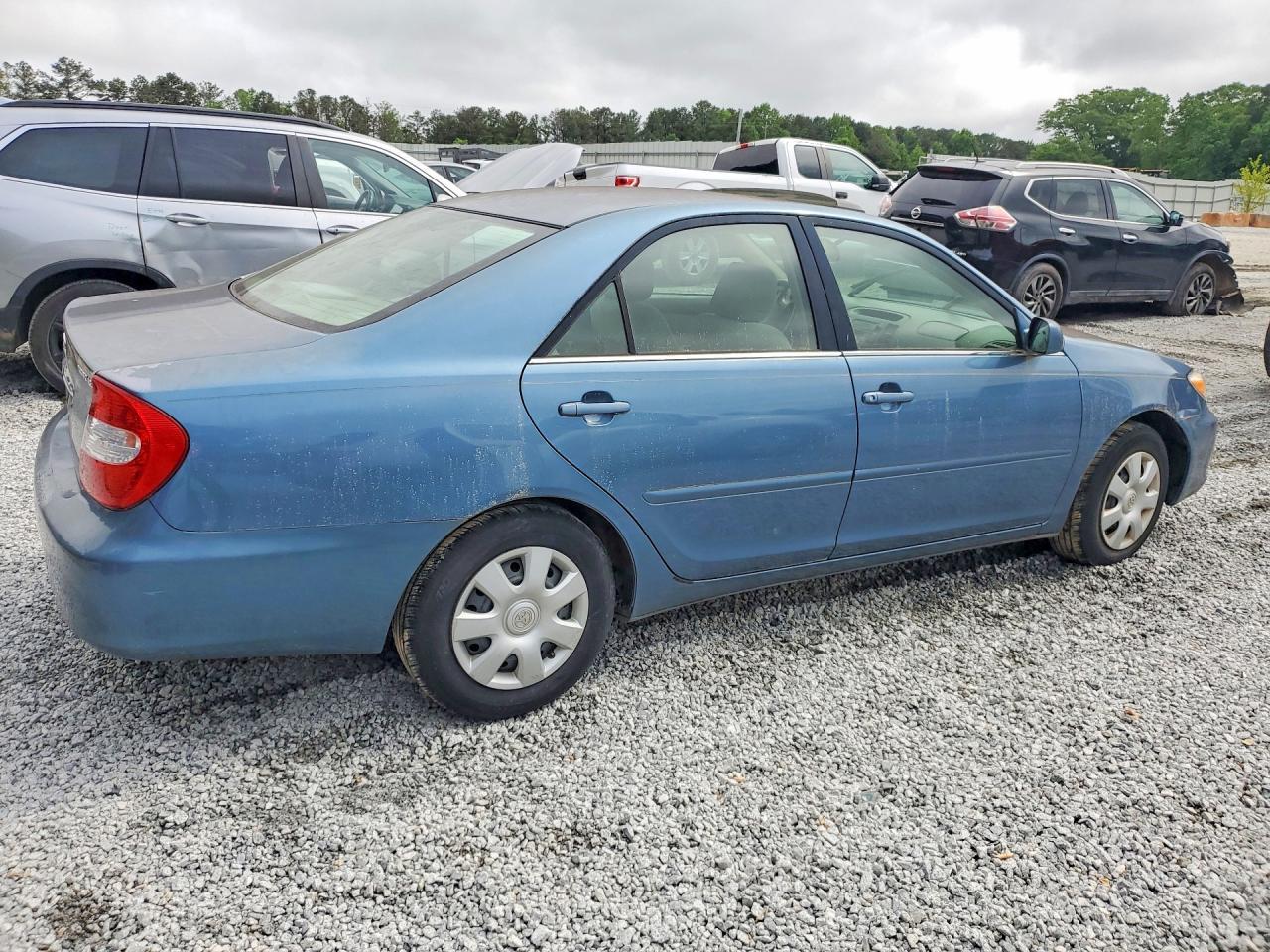 2004 TOYOTA CAMRY