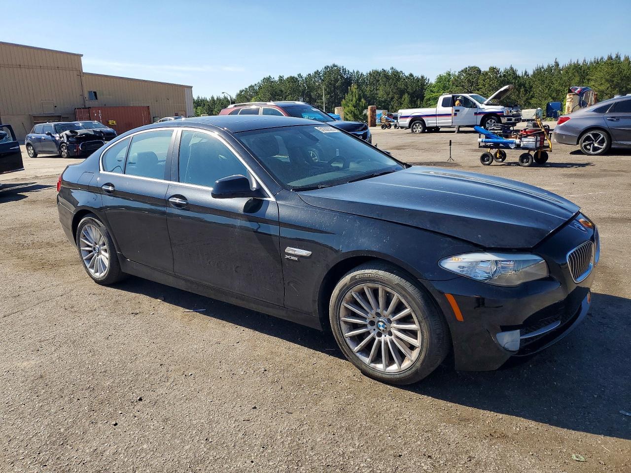 2011 BMW 5 series