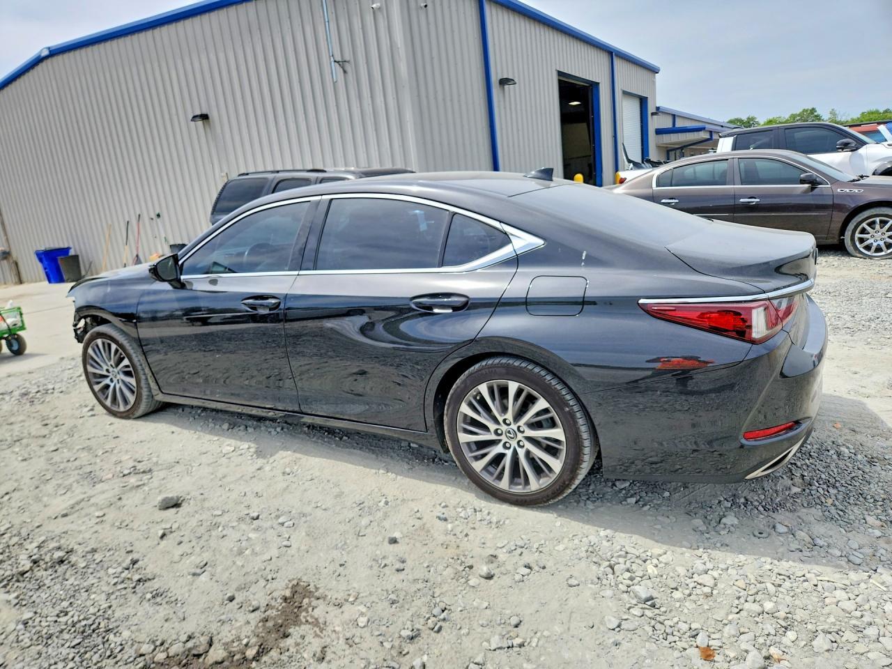 2021 LEXUS ES 350
