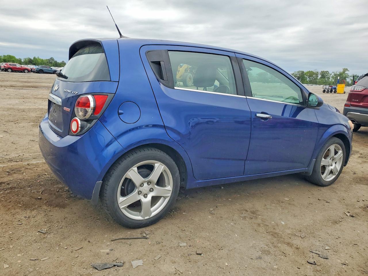 2014 CHEVROLET SONIC