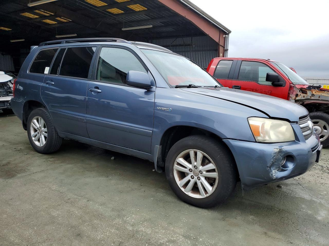 2006 TOYOTA HIGHLANDER