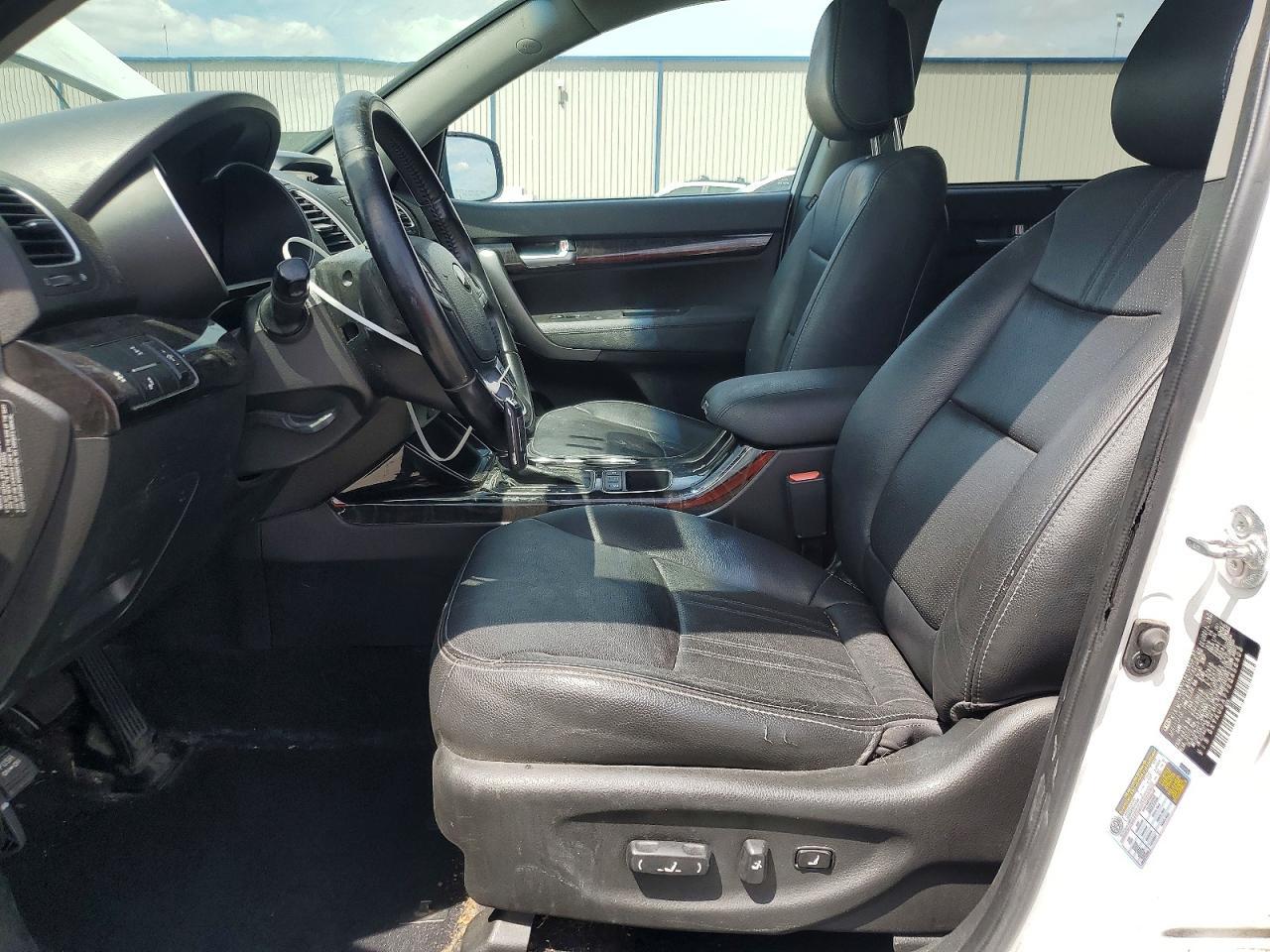 2014 KIA SORENTO