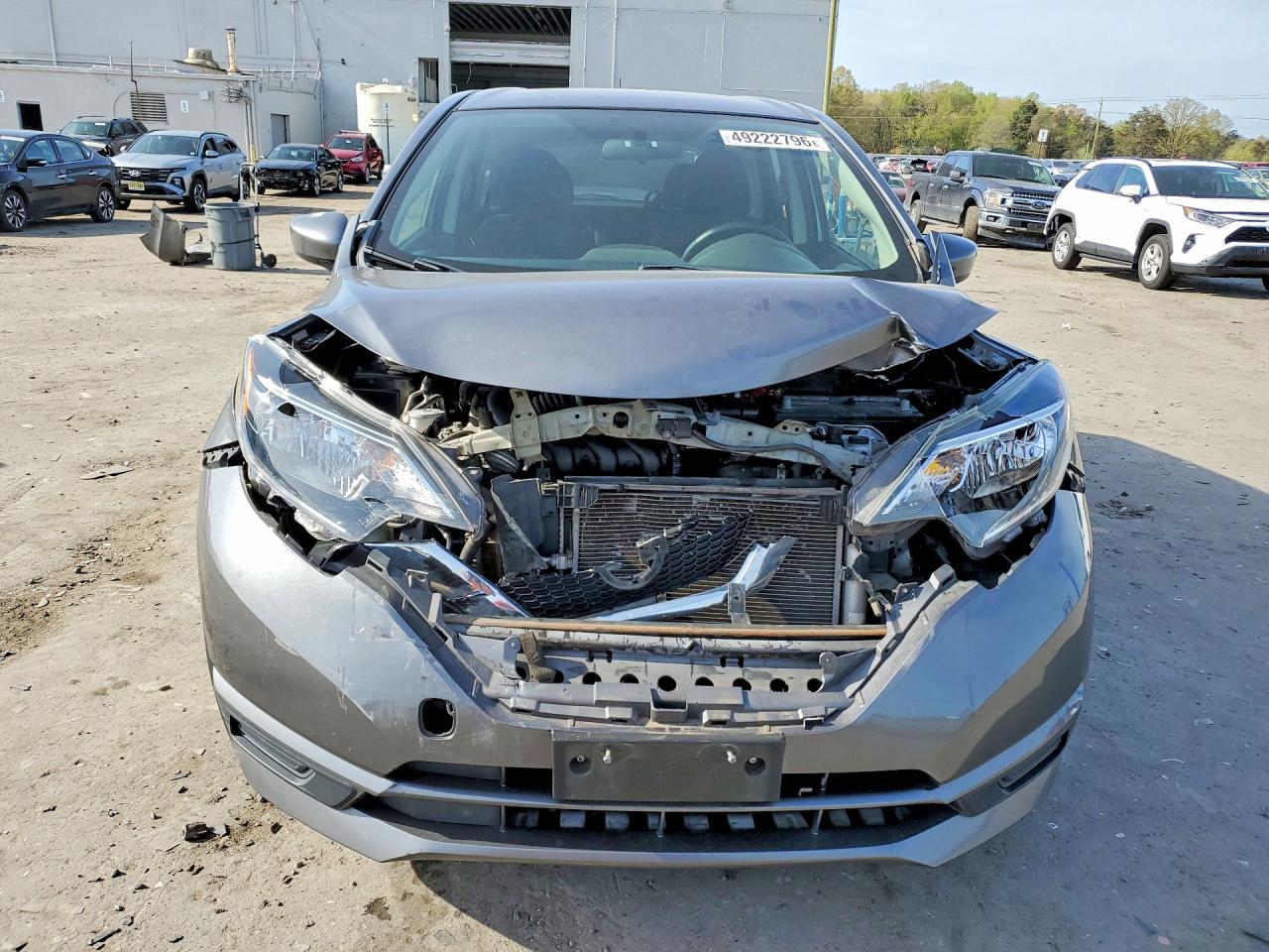 2017 NISSAN Versa Note