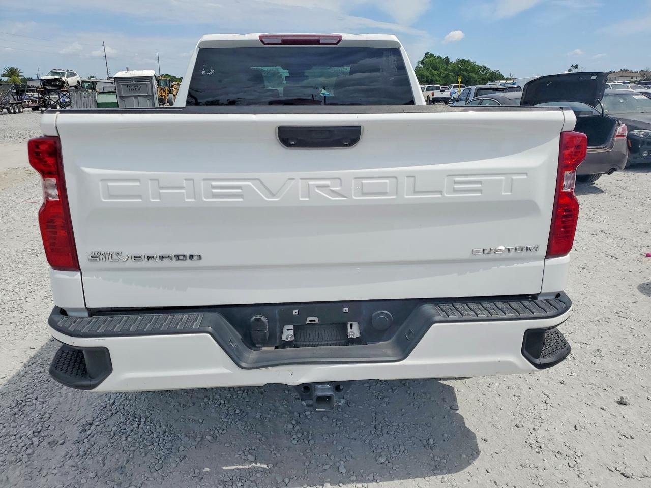 2022 CHEVROLET Silverado