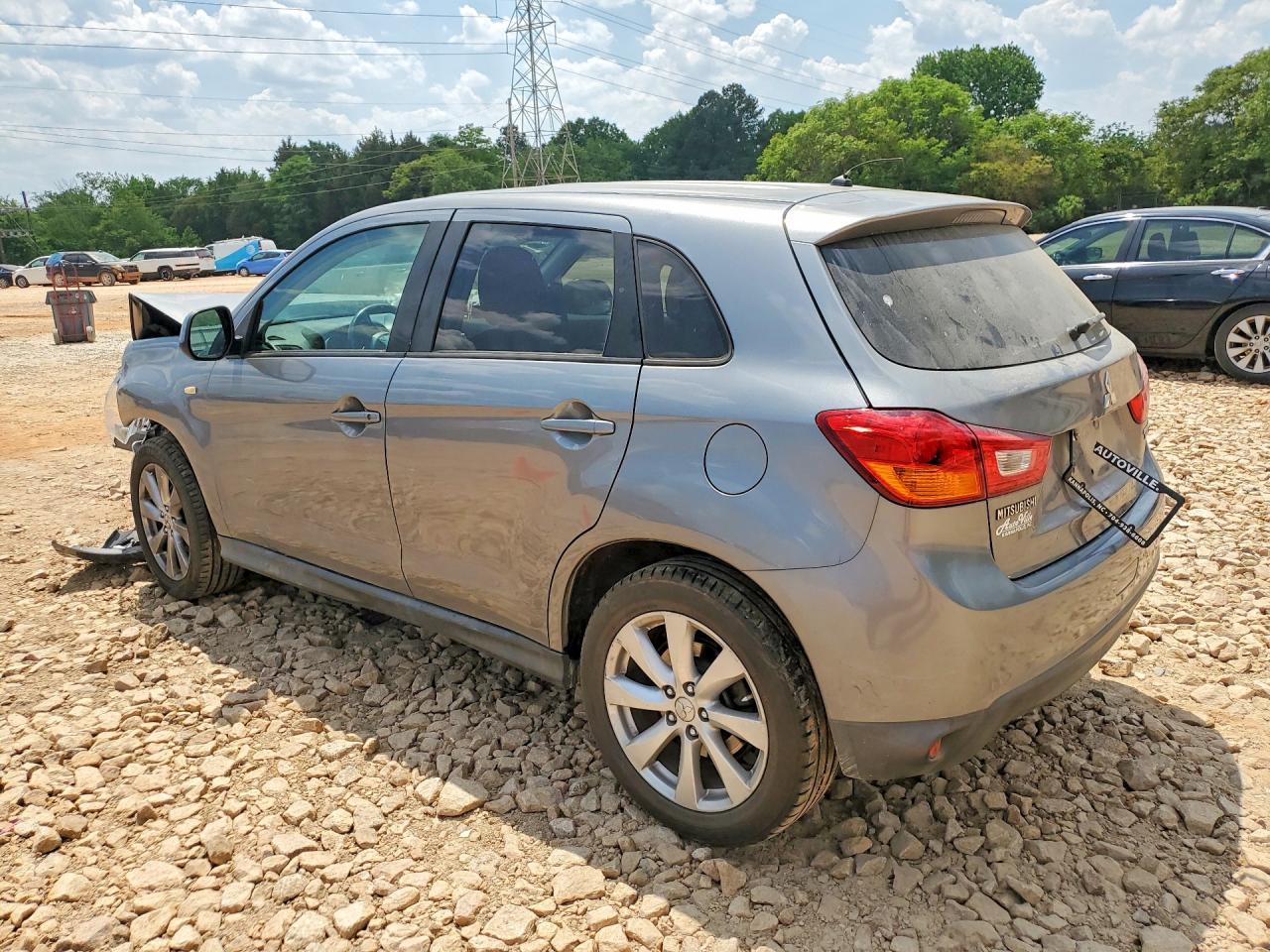 2015 MITSUBISHI outlander