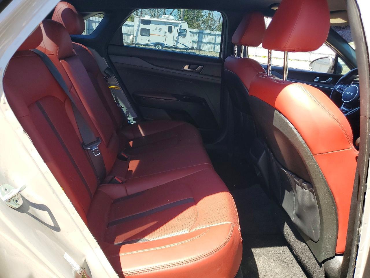 2023 KIA K5
