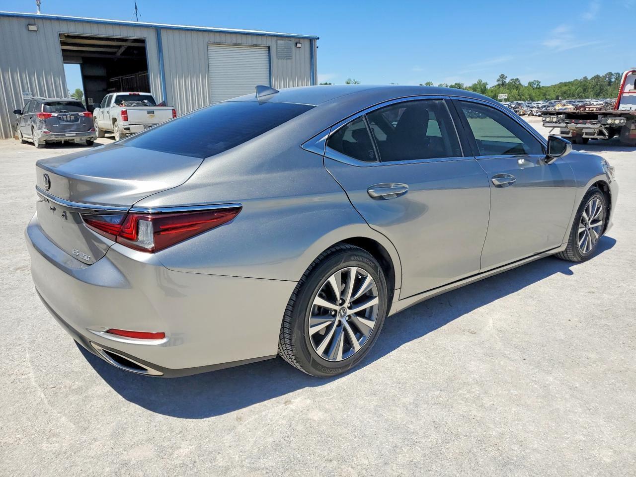 2019 LEXUS ES 350