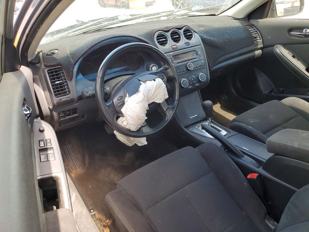 2010 NISSAN ALTIMA