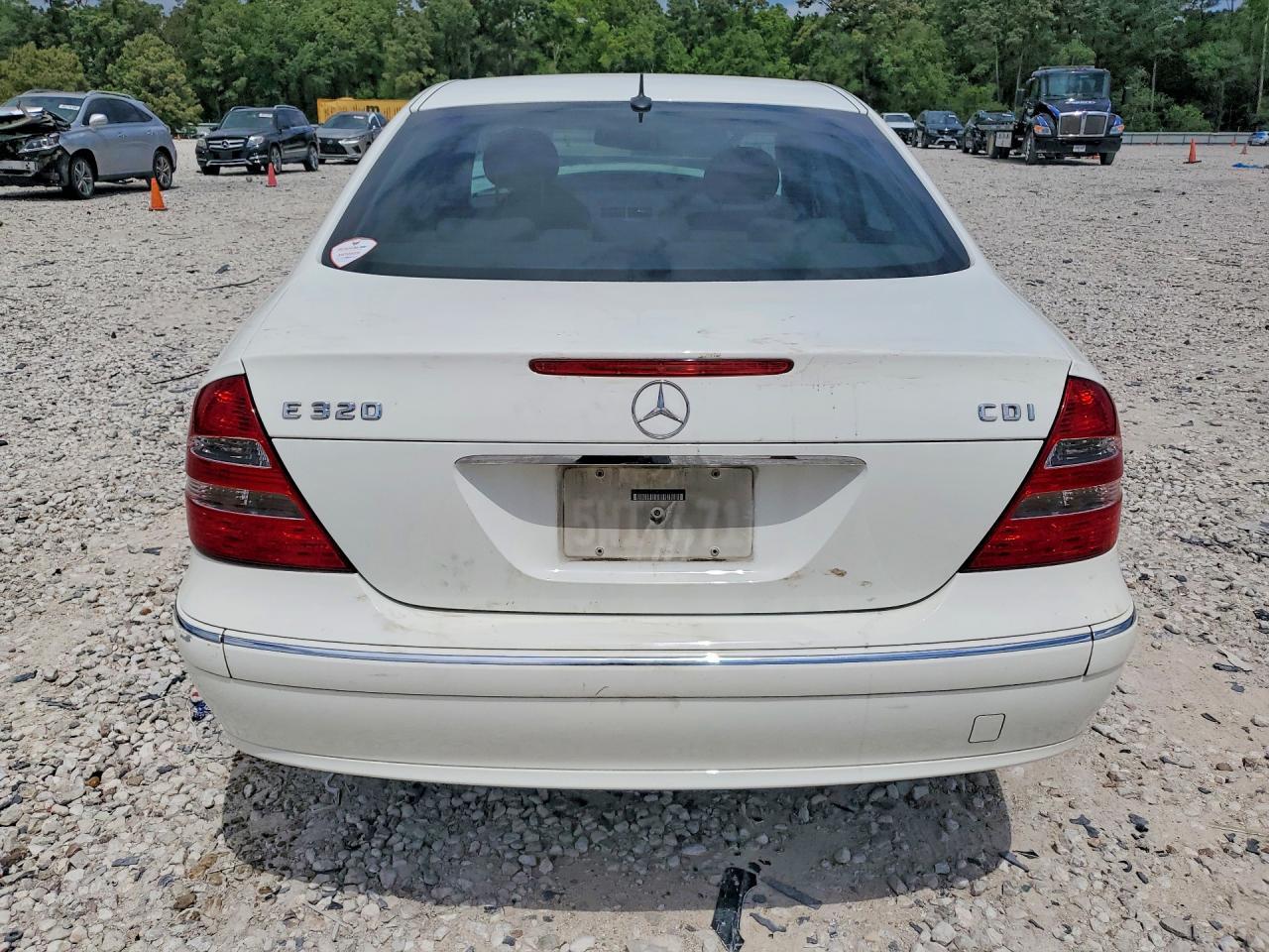 2005 MERCEDES-BENZ E-Class