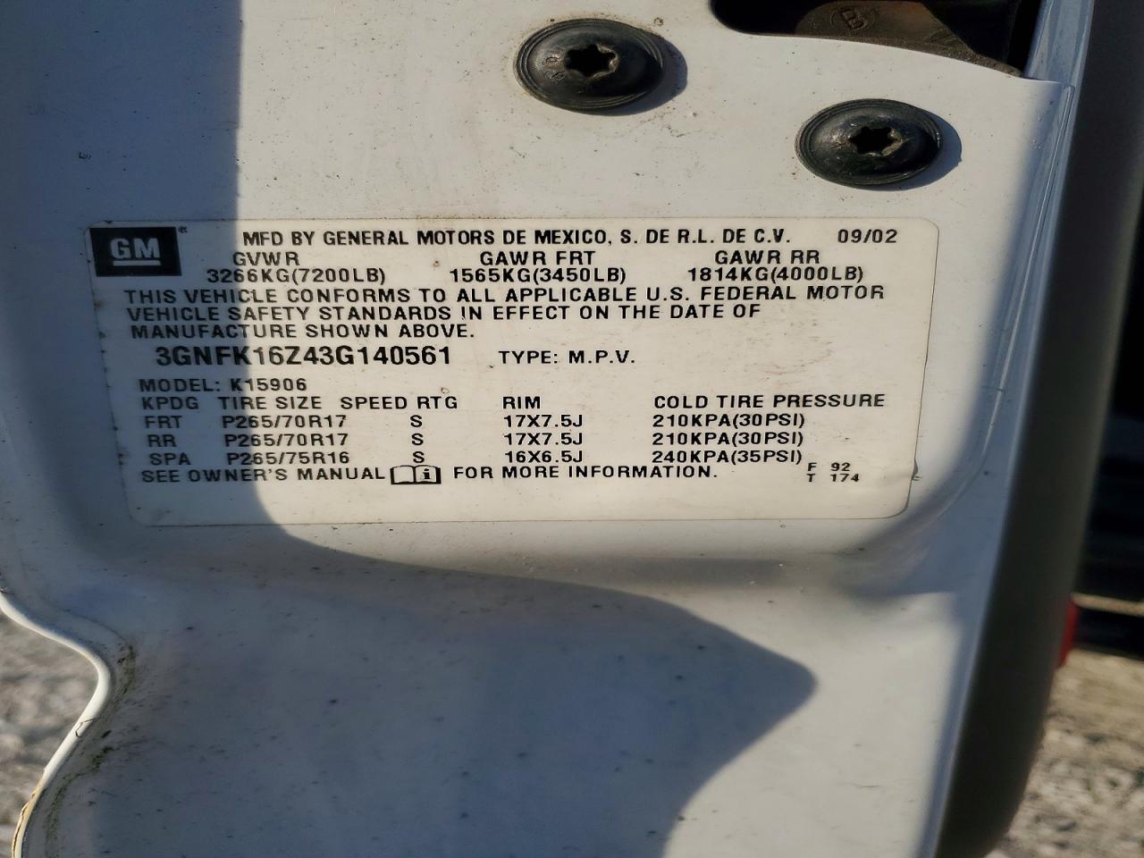 2003 CHEVROLET Suburban
