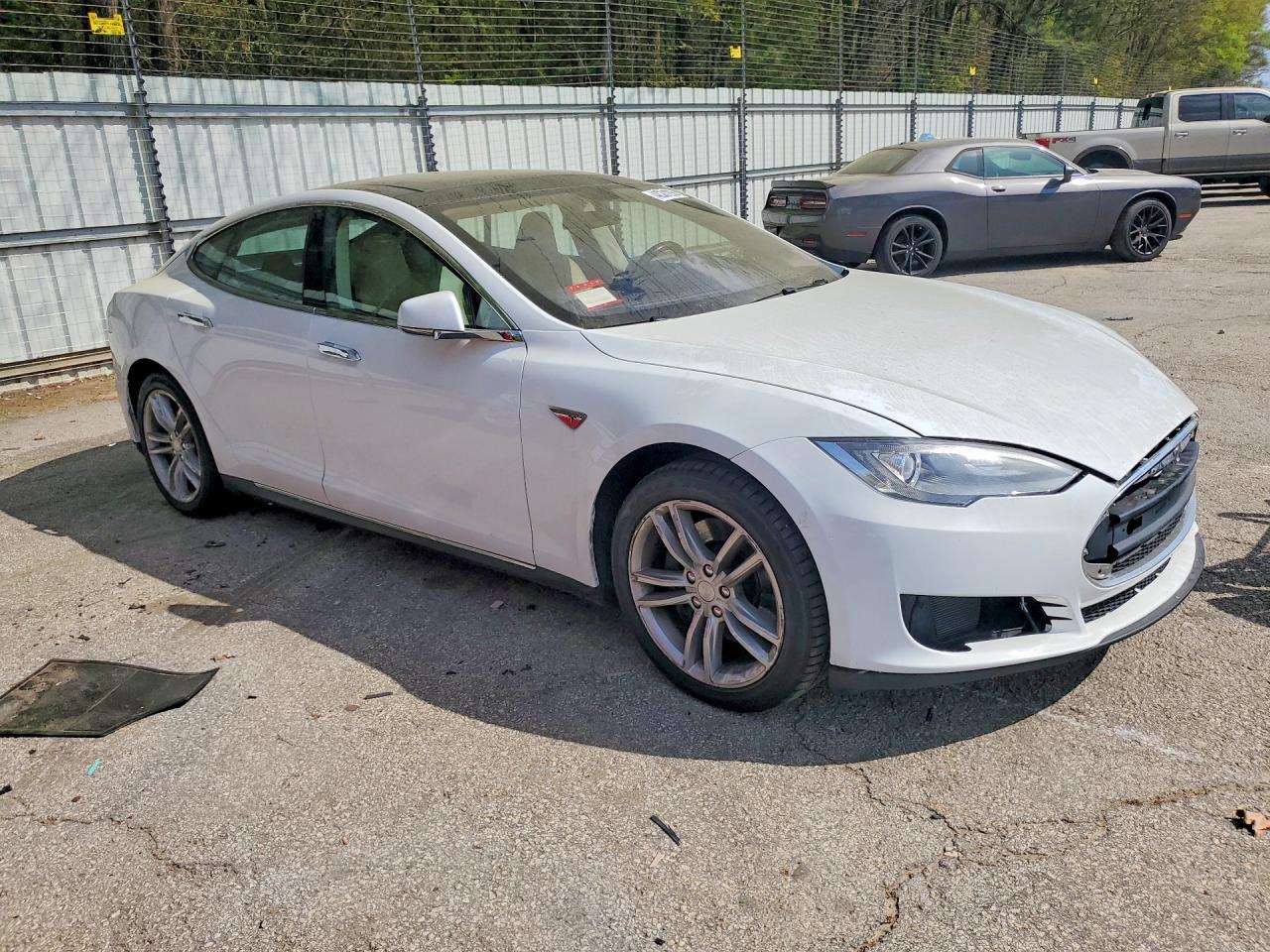 2013 TESLA MODEL S