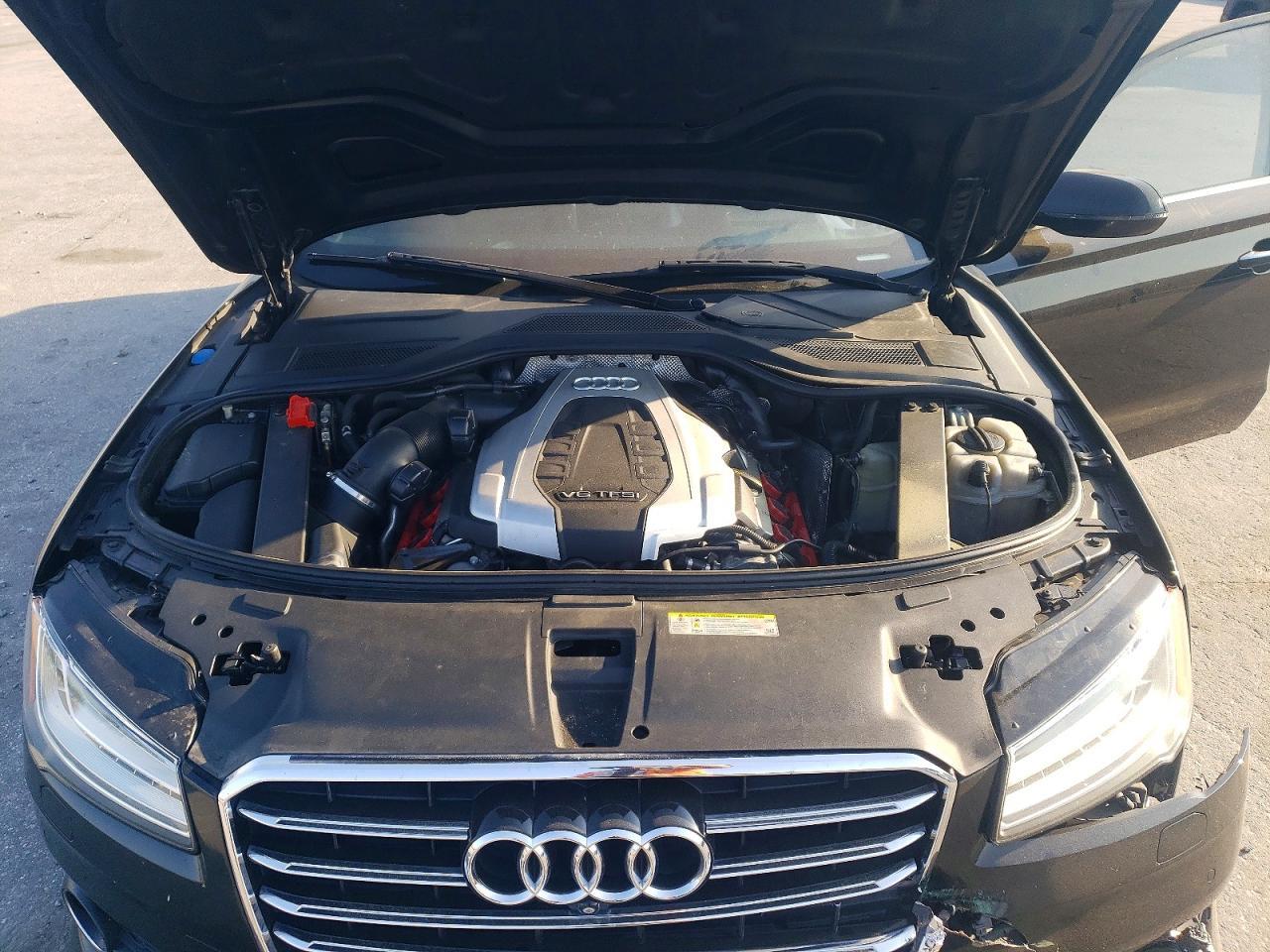 2017 AUDI A8