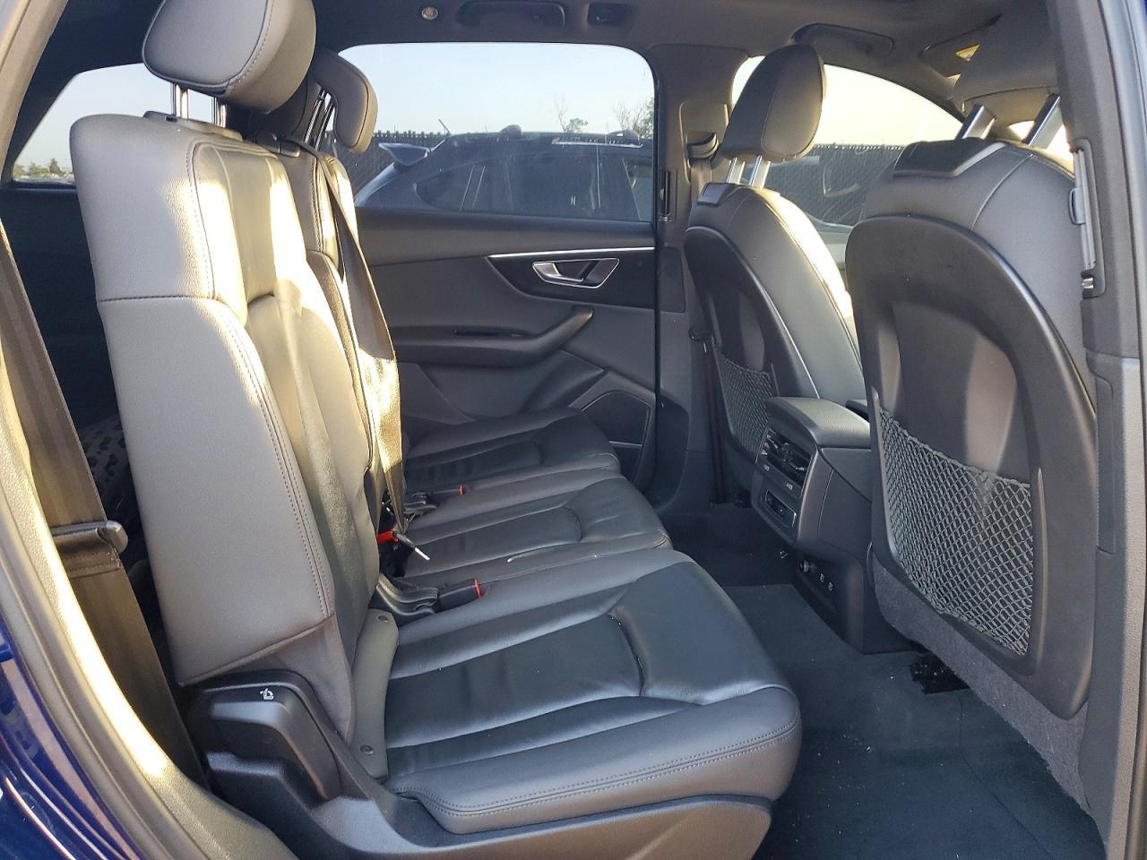 2021 AUDI Q7