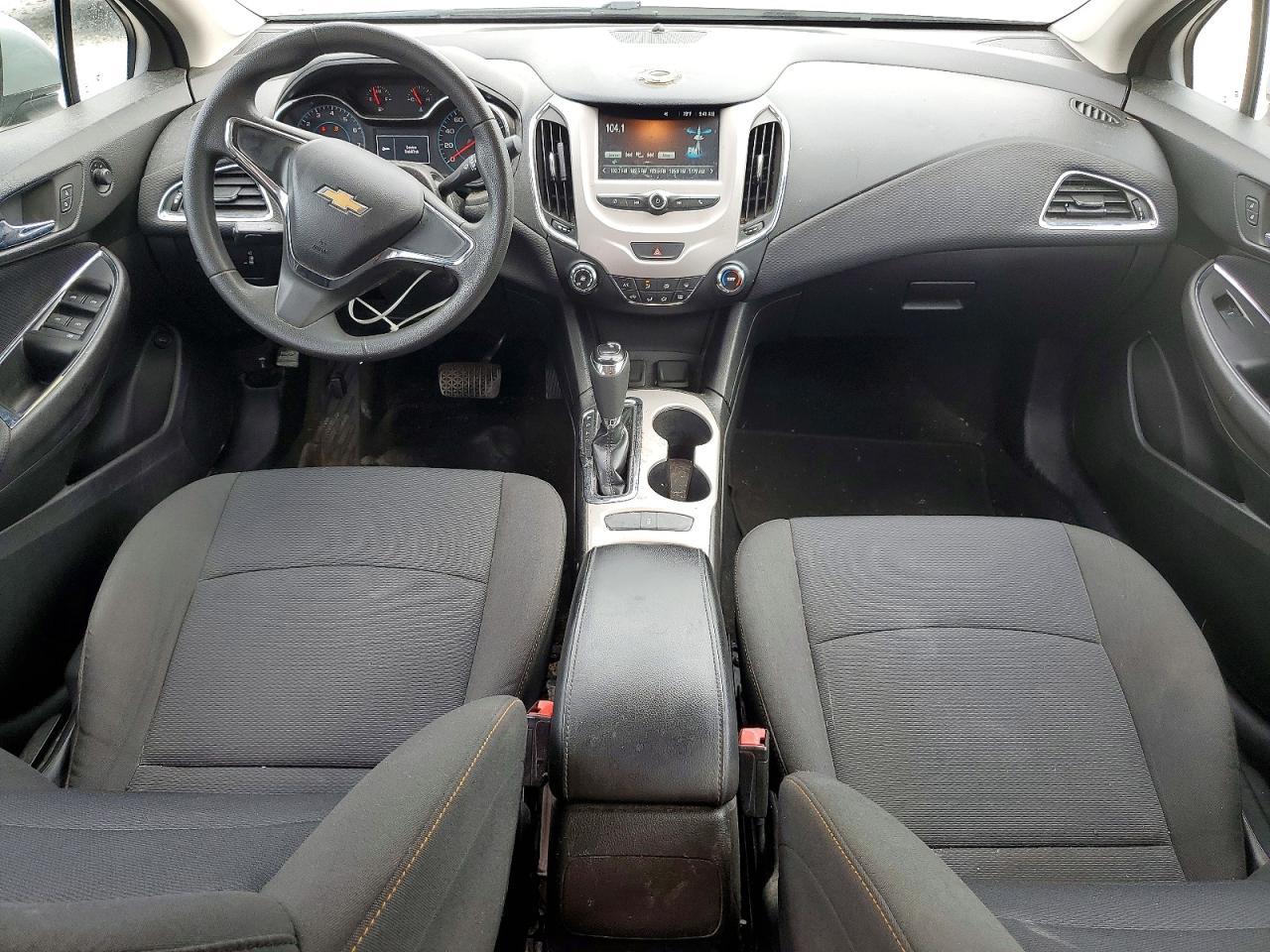 2018 CHEVROLET CRUZE