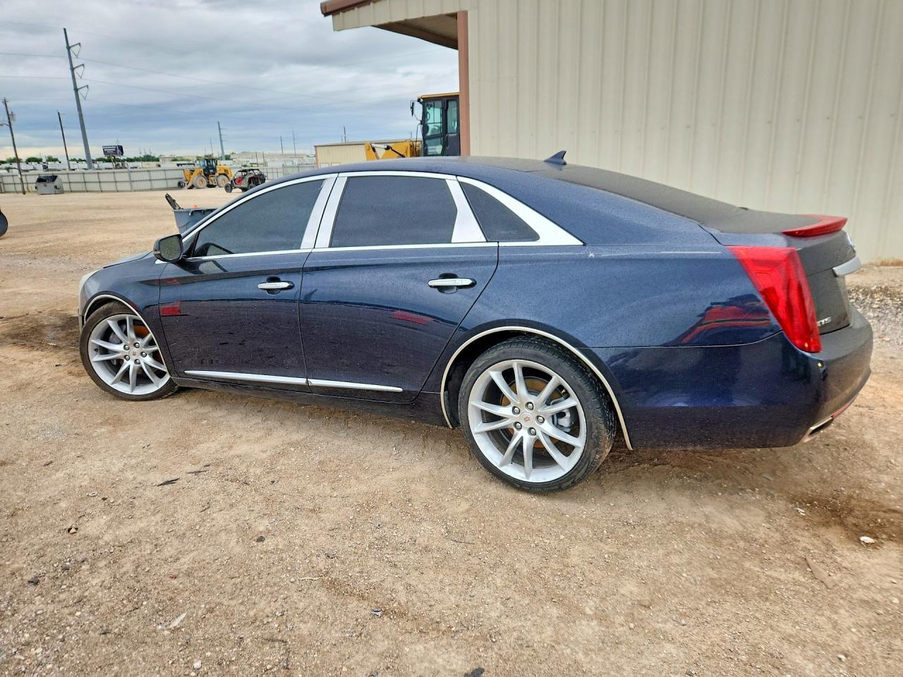 2013 CADILLAC XTS