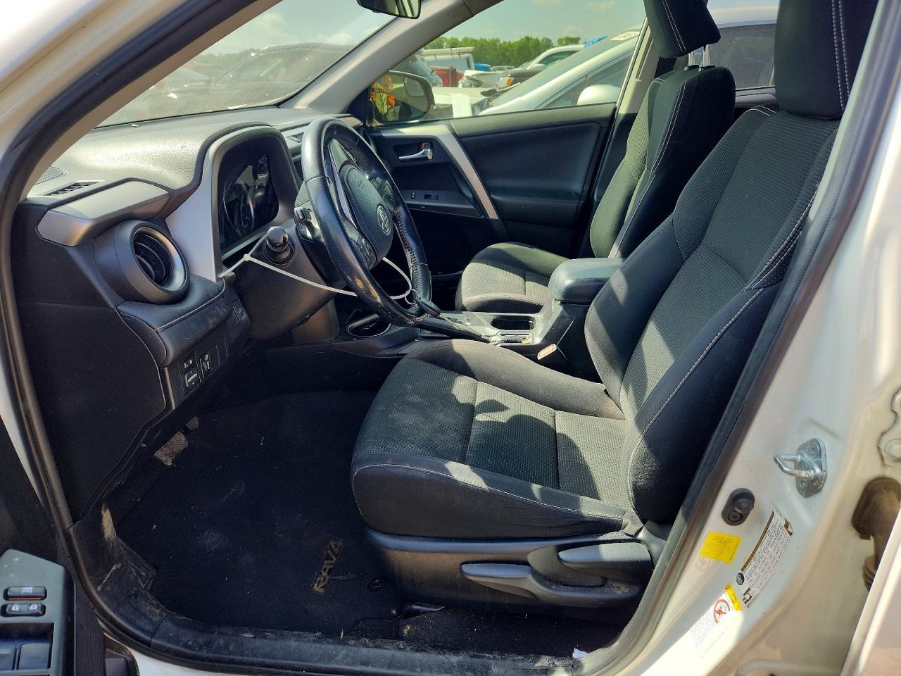 2016 TOYOTA RAV4