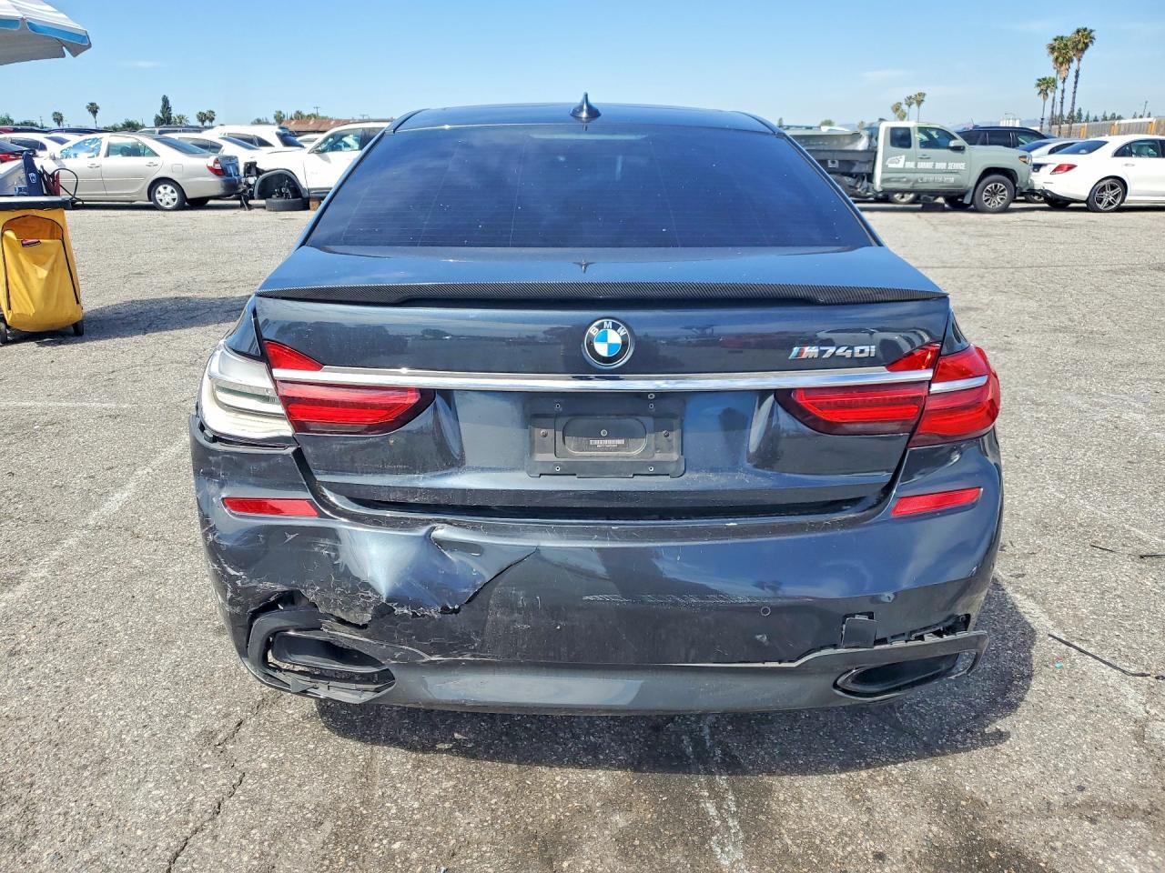 2017 BMW 7 series