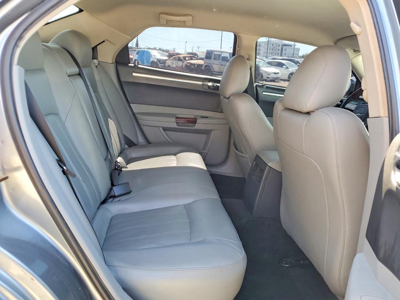 2006 CHRYSLER 300