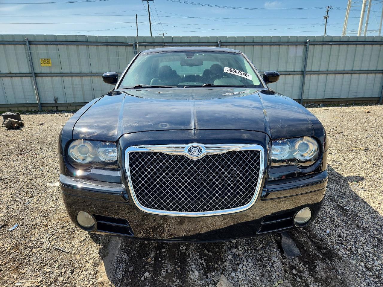 2010 CHRYSLER 300