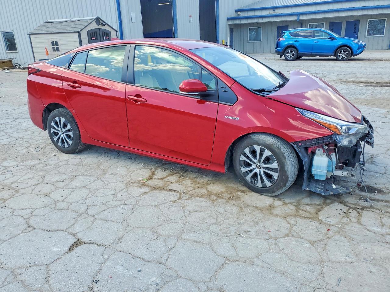 2021 TOYOTA PRIUS
