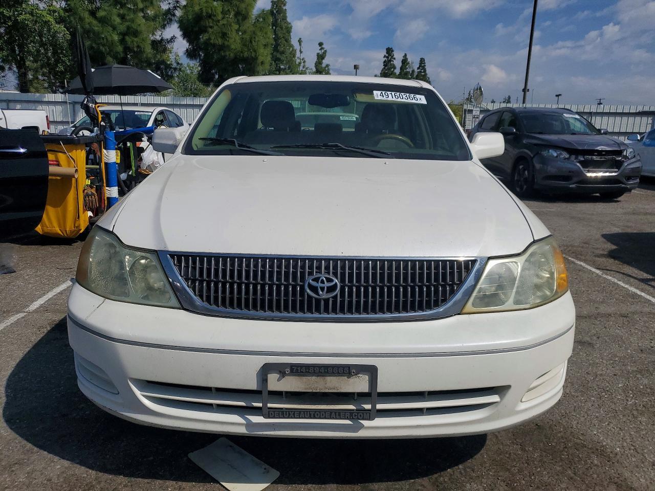 2002 TOYOTA Avalon