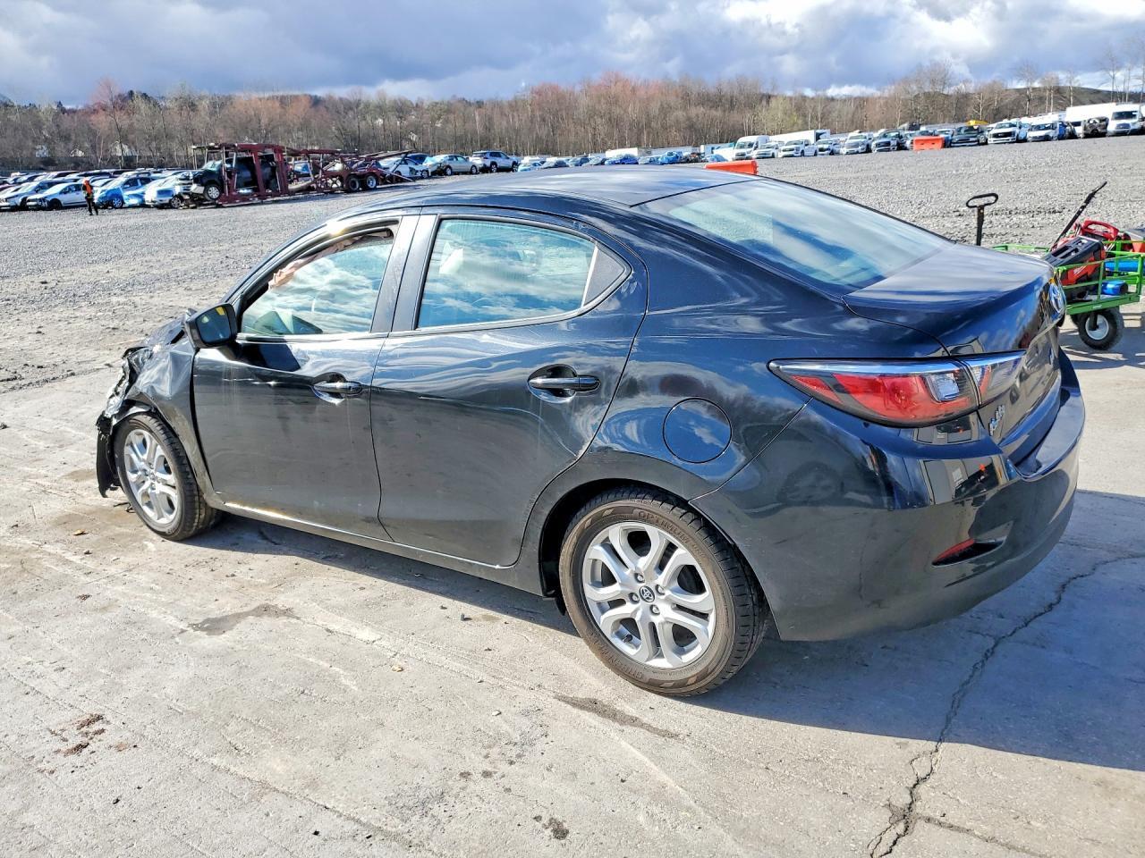 2018 TOYOTA YARIS