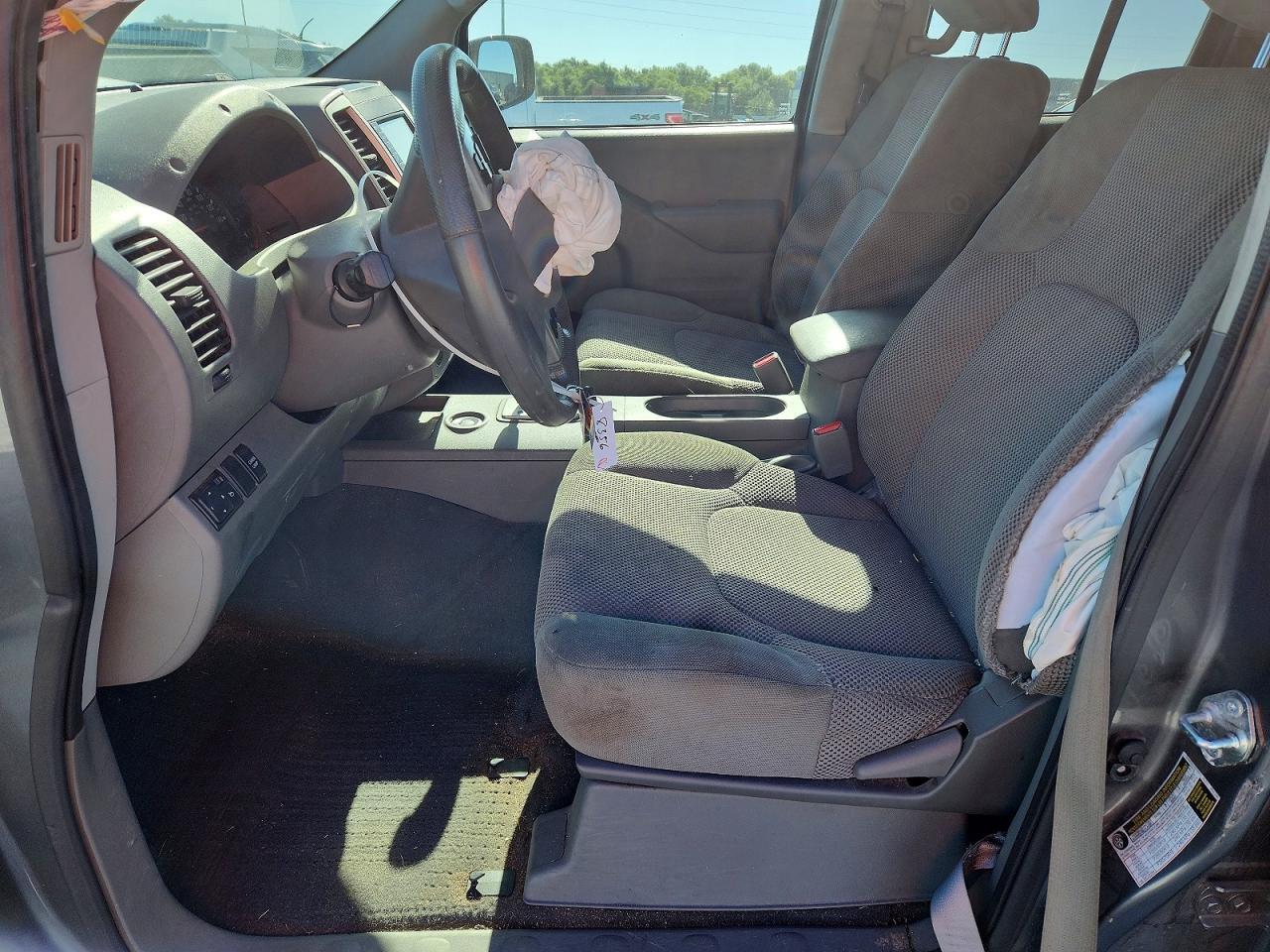2021 NISSAN Frontier
