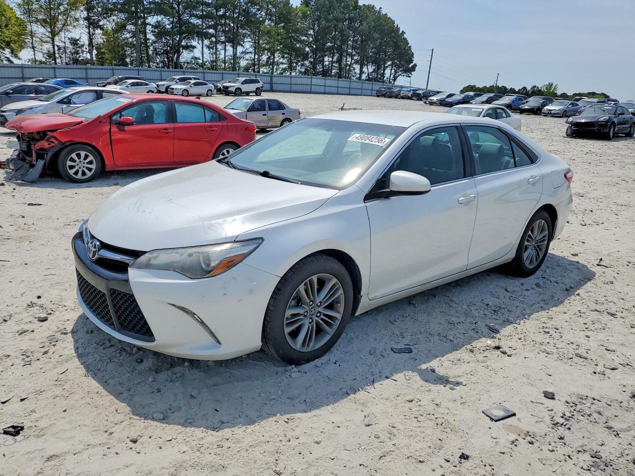 2017 TOYOTA CAMRY