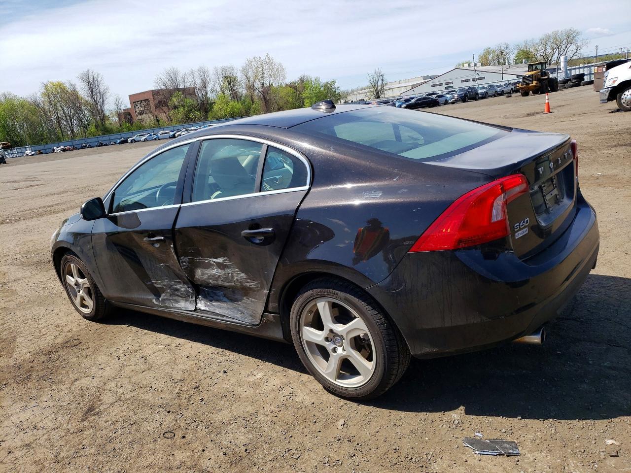 2013 VOLVO S60