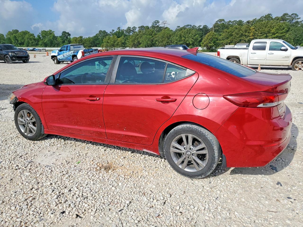 2017 HYUNDAI ELANTRA