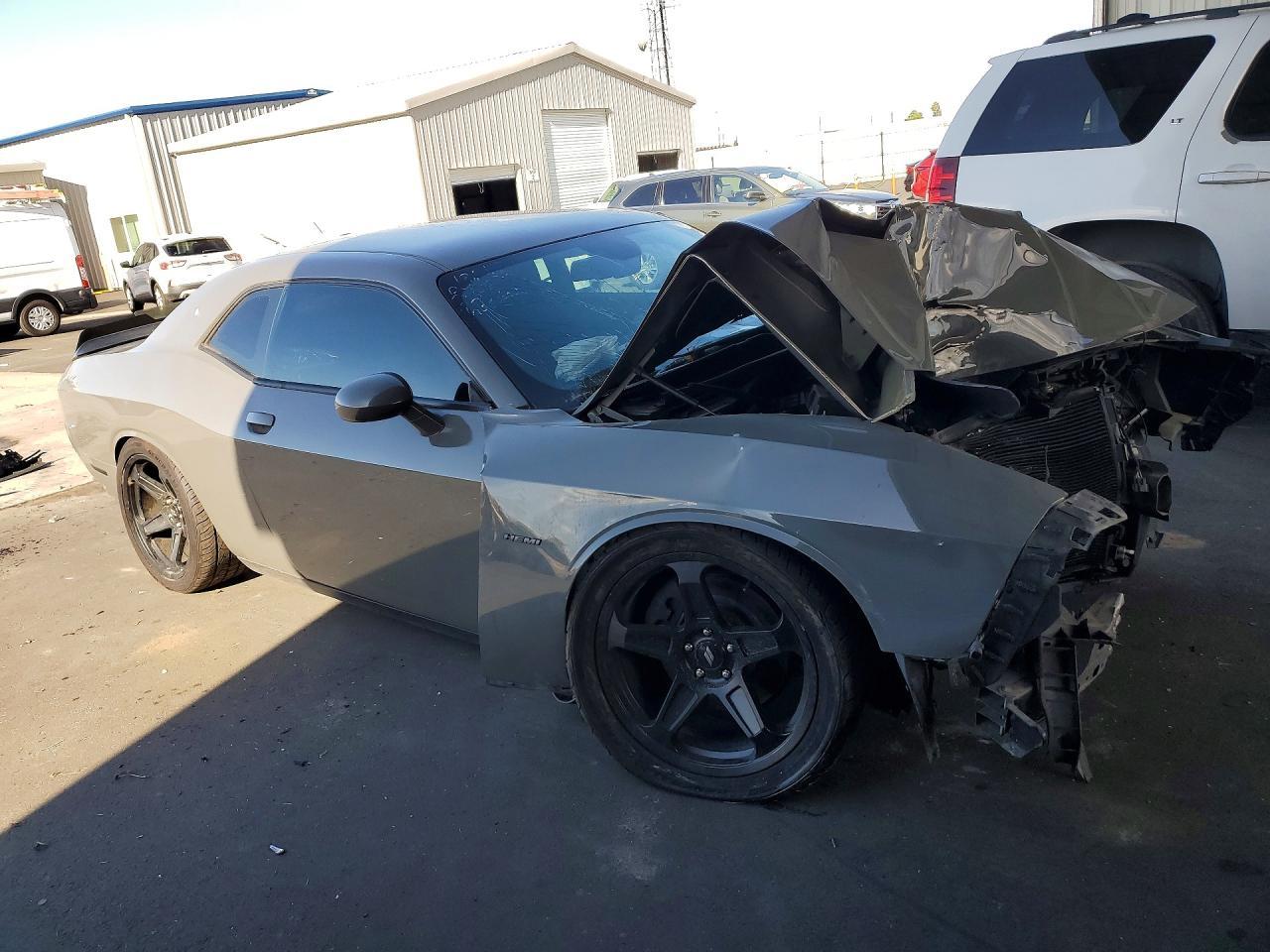 2018 DODGE Challenger