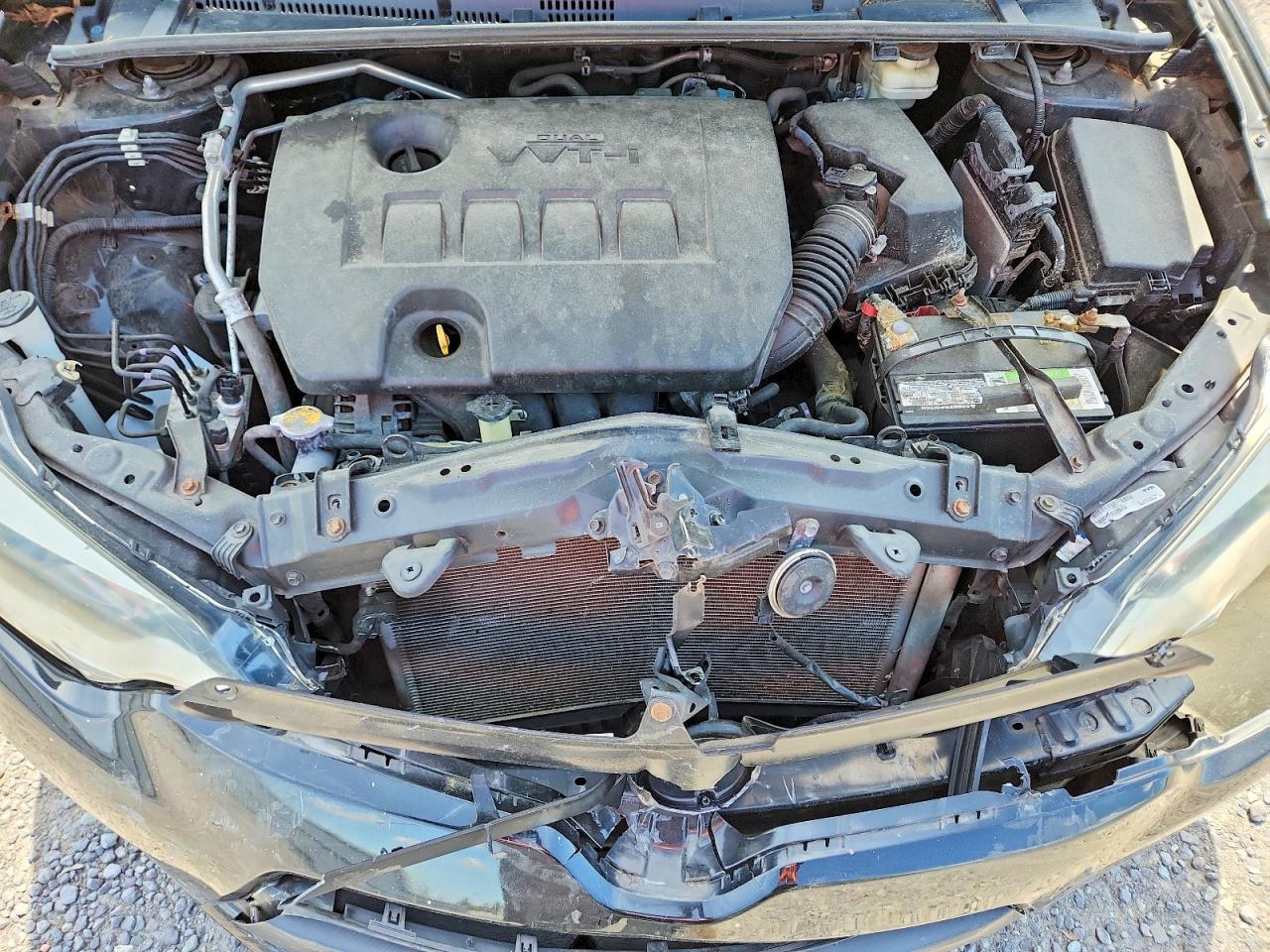 2015 TOYOTA COROLLA