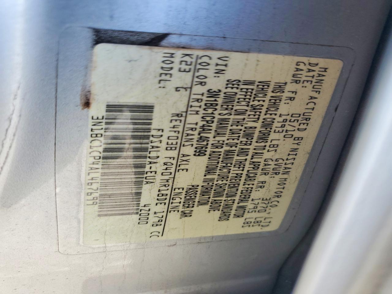 2010 NISSAN VERSA